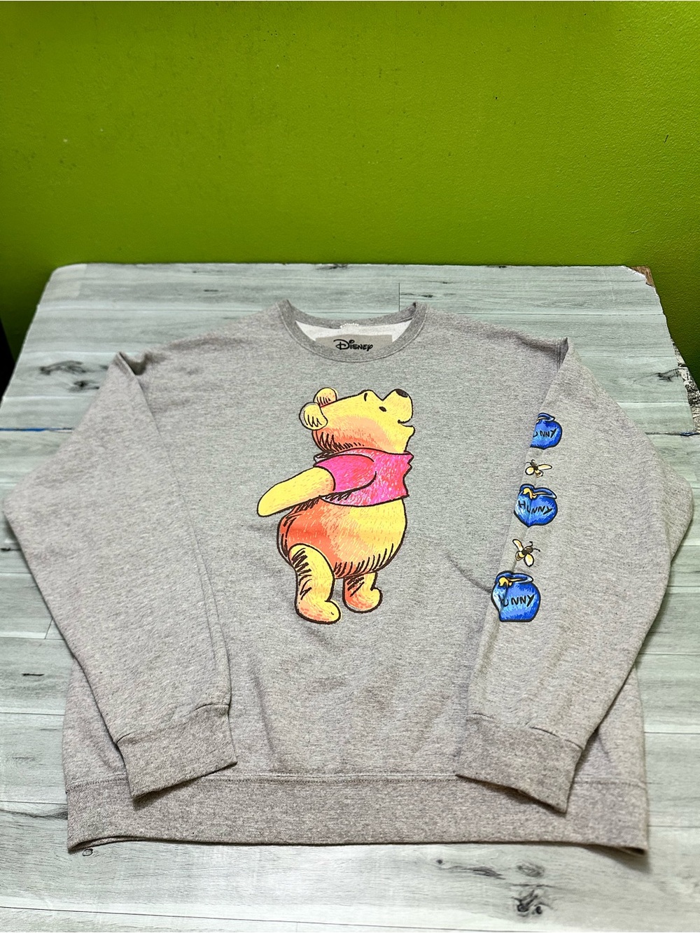 Disney Gray Crewneck Sweatshirt with Colorful Winnie the Pooh Graphic L